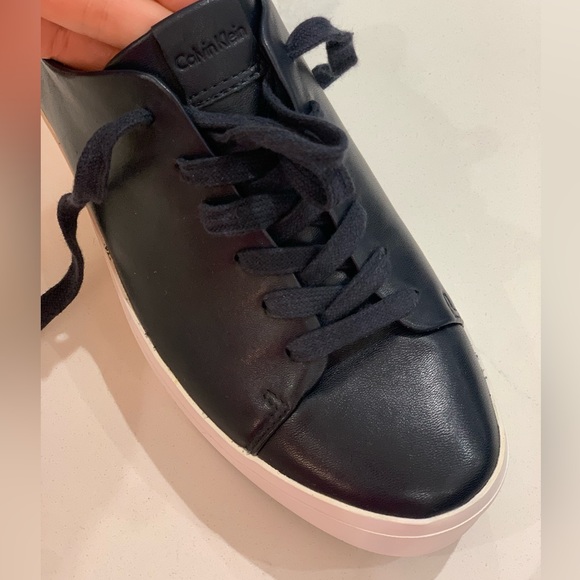 Calvin Klein Chunky Platform Leather Sneakers, Navy Blue/White, Women’s (US 7) - Picture 7 of 9